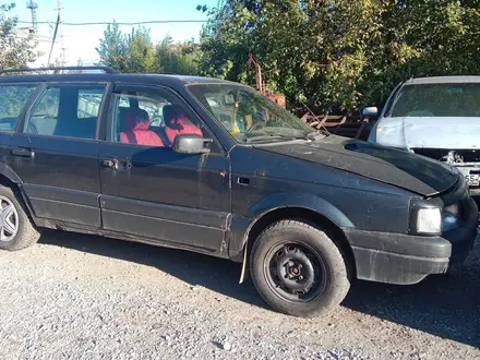 Volkswagen Passat 1989 года за 400 000 тг. в Риддер