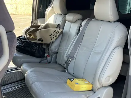 Toyota Sienna 2012 года за 6 800 000 тг. в Актау – фото 8