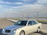 Mercedes-Benz E 320 2001 годаүшін5 800 000 тг. в Туркестан – фото 2