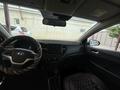 Hyundai Accent 2020 года за 7 800 000 тг. в Актау – фото 2