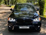 BMW X5 2010 годаүшін12 500 000 тг. в Есик