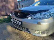 Toyota Camry, 2005