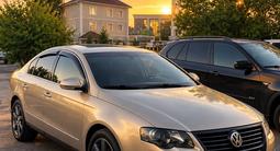 Volkswagen Passat 2005 годаүшін3 800 000 тг. в Астана – фото 4