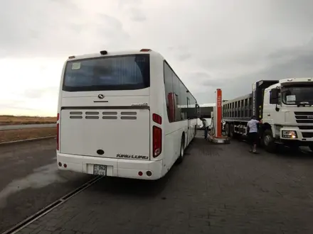 King Long  57 МЕСТ ПРИГОРОДНЫЙ междугородний туристический дизельный автобус 2022 года за 67 990 000 тг. в Атырау – фото 46