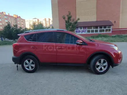 Toyota RAV4 2015 года за 8 800 000 тг. в Атырау – фото 4