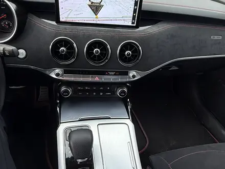 Kia Stinger 2022 года за 21 300 000 тг. в Алматы – фото 7