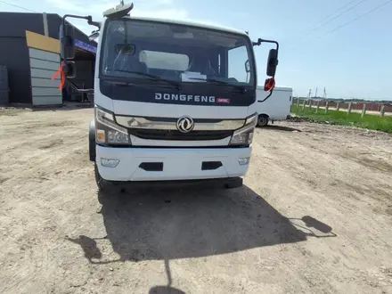 Dongfeng  НОВУЮ В МАСЛЕ ПОЛИВОМОЕЧНУЮ МАШИНУ12КУ 2026 года в Отеген-Батыр – фото 13