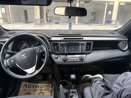 Toyota RAV4 2017 года за 7 700 000 тг. в Актау – фото 7