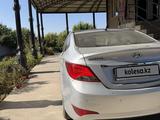 Hyundai Accent 2015 года за 4 850 000 тг. в Шымкент – фото 2