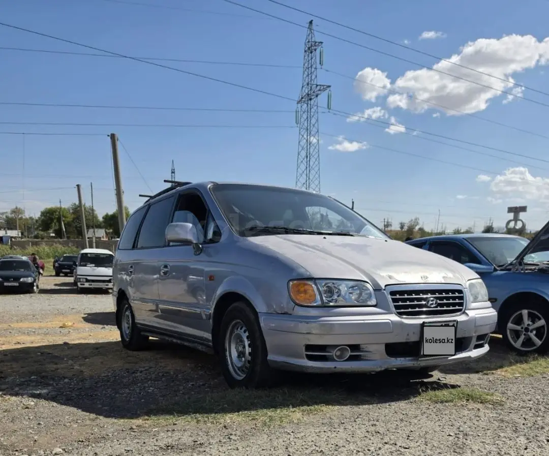 Hyundai Trajet, 2001