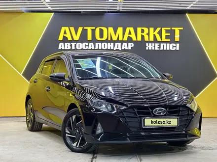 Hyundai i20 2021 года за 7 750 000 тг. в Астана – фото 3