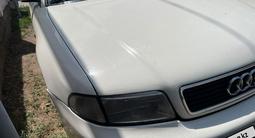 Audi A4 1996 года за 1 500 000 тг. в Алматы – фото 3