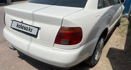 Audi A4 1996 года за 1 500 000 тг. в Алматы – фото 4