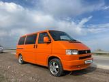 Volkswagen Transporter 1993 года за 2 700 000 тг. в Алматы