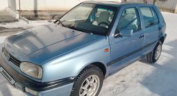 Volkswagen Golf 1993 года за 1 200 000 тг. в Караганда – фото 2