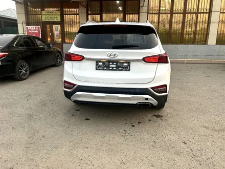Hyundai Santa Fe 2019 года за 10 500 000 тг. в Алматы – фото 8