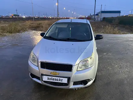 Chevrolet Aveo 2009 года за 2 000 000 тг. в Атырау – фото 5