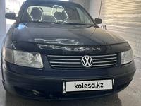 Volkswagen Passat 1997 годаүшін2 700 000 тг. в Караганда