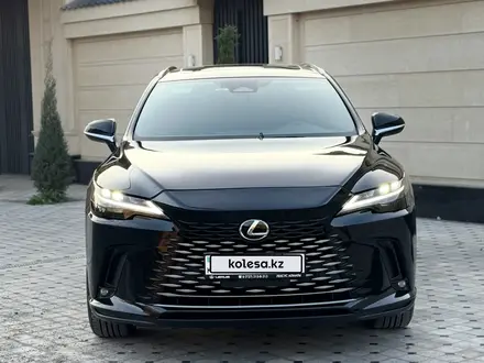 Lexus RX 350 2023 года за 31 000 000 тг. в Алматы – фото 2
