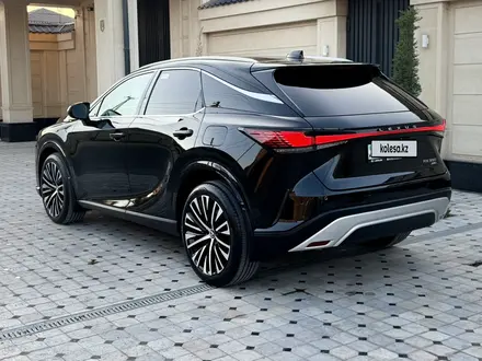Lexus RX 350 2023 года за 31 000 000 тг. в Алматы – фото 6