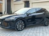 Lexus RX 350 2023 года за 31 000 000 тг. в Алматы – фото 5