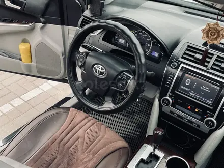 Toyota Camry 2014 года за 5 800 000 тг. в Актау – фото 4