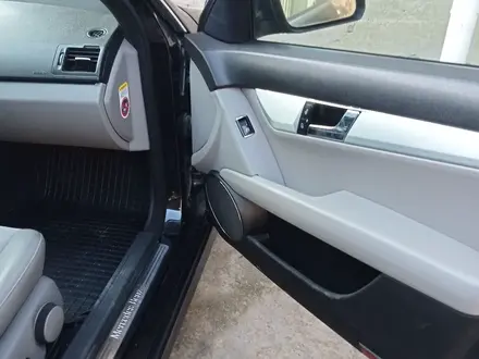 Mercedes-Benz C 230 2008 года за 4 000 000 тг. в Алматы – фото 12