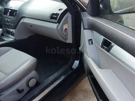 Mercedes-Benz C 230 2008 года за 4 000 000 тг. в Алматы – фото 14