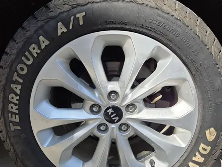 Kia Sorento 2012 года за 8 900 000 тг. в Алматы – фото 13