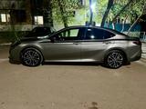 Toyota Camry 2024 годаүшін24 000 000 тг. в Караганда – фото 4