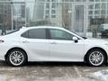 Toyota Camry Luxe 2021 года за 15 200 000 тг. в Астана – фото 17