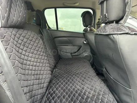 Renault Sandero Stepway 2015 года за 3 450 000 тг. в Караганда – фото 24