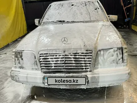 Mercedes-Benz E 280 1994 года за 2 200 000 тг. в Алматы – фото 4