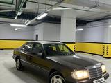 Mercedes-Benz E 230 1992 года за 1 900 000 тг. в Шымкент