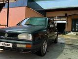 Volkswagen Golf 1993 года за 1 100 000 тг. в Шымкент