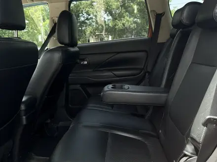 Mitsubishi Outlander 2012 года за 5 100 000 тг. в Алматы – фото 10