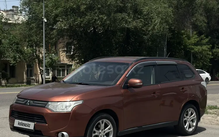 Mitsubishi Outlander 2012 годаүшін5 100 000 тг. в Алматы
