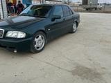 Mercedes-Benz C 240 1998 годаүшін2 550 000 тг. в Актау – фото 3