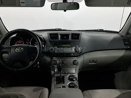 Toyota Highlander 2011 года за 9 890 000 тг. в Павлодар – фото 14