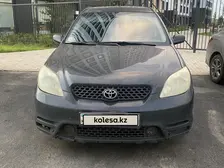 Toyota Matrix, 2004