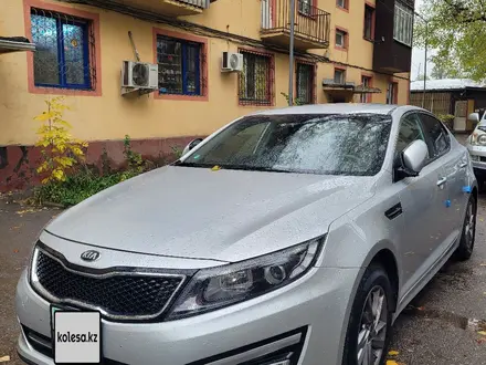 Kia K5 2015 года за 7 700 000 тг. в Алматы – фото 2