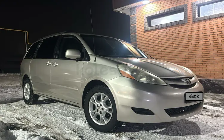 Toyota Sienna 2009 годаүшін9 500 000 тг. в Алматы