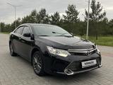 Toyota Camry 2015 года за 11 700 000 тг. в Алматы – фото 2