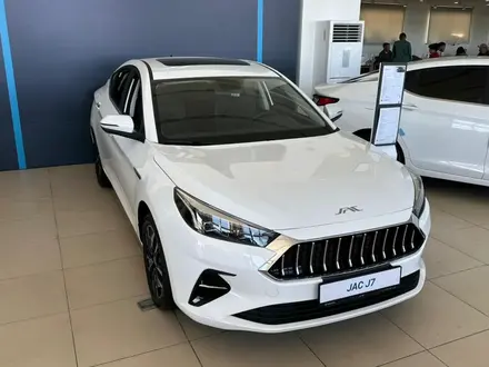 JAC J7 Comfort Plus 2025 года за 6 490 000 тг. в Семей – фото 54