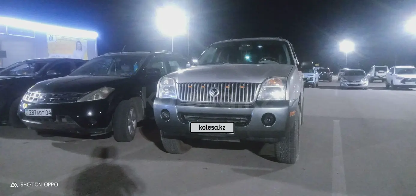 Mercury Mountaineer, 2005