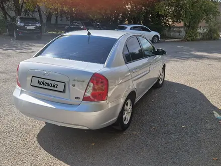 Hyundai Accent 2007 года за 3 250 000 тг. в Караганда – фото 4