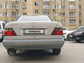 Mercedes-Benz E 220 1993 годаүшін2 800 000 тг. в Алматы – фото 3