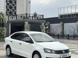 Volkswagen Polo 2019 года за 6 300 000 тг. в Шымкент – фото 2