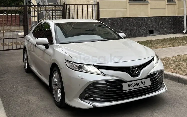 Toyota Camry 2019 годаүшін15 300 000 тг. в Шымкент