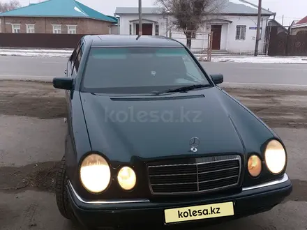 Mercedes-Benz E 230 1998 года за 3 333 000 тг. в Кызылорда – фото 15